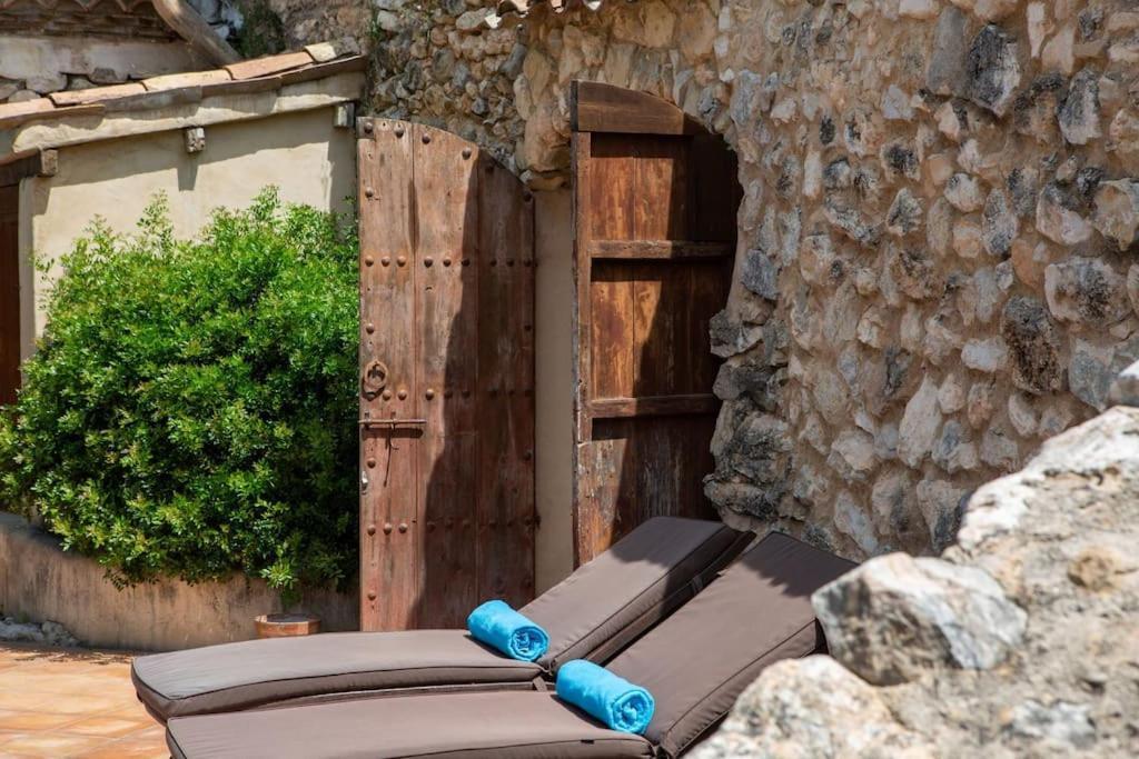 קאנייס Sitges Hill Retreats-Masia Nur 22 Bedrooms Divided Over 9 Houses For Max 44 Guests מראה חיצוני תמונה