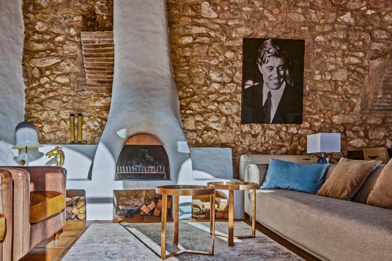 קאנייס Sitges Hill Retreats-Masia Nur 22 Bedrooms Divided Over 9 Houses For Max 44 Guests מראה חיצוני תמונה
