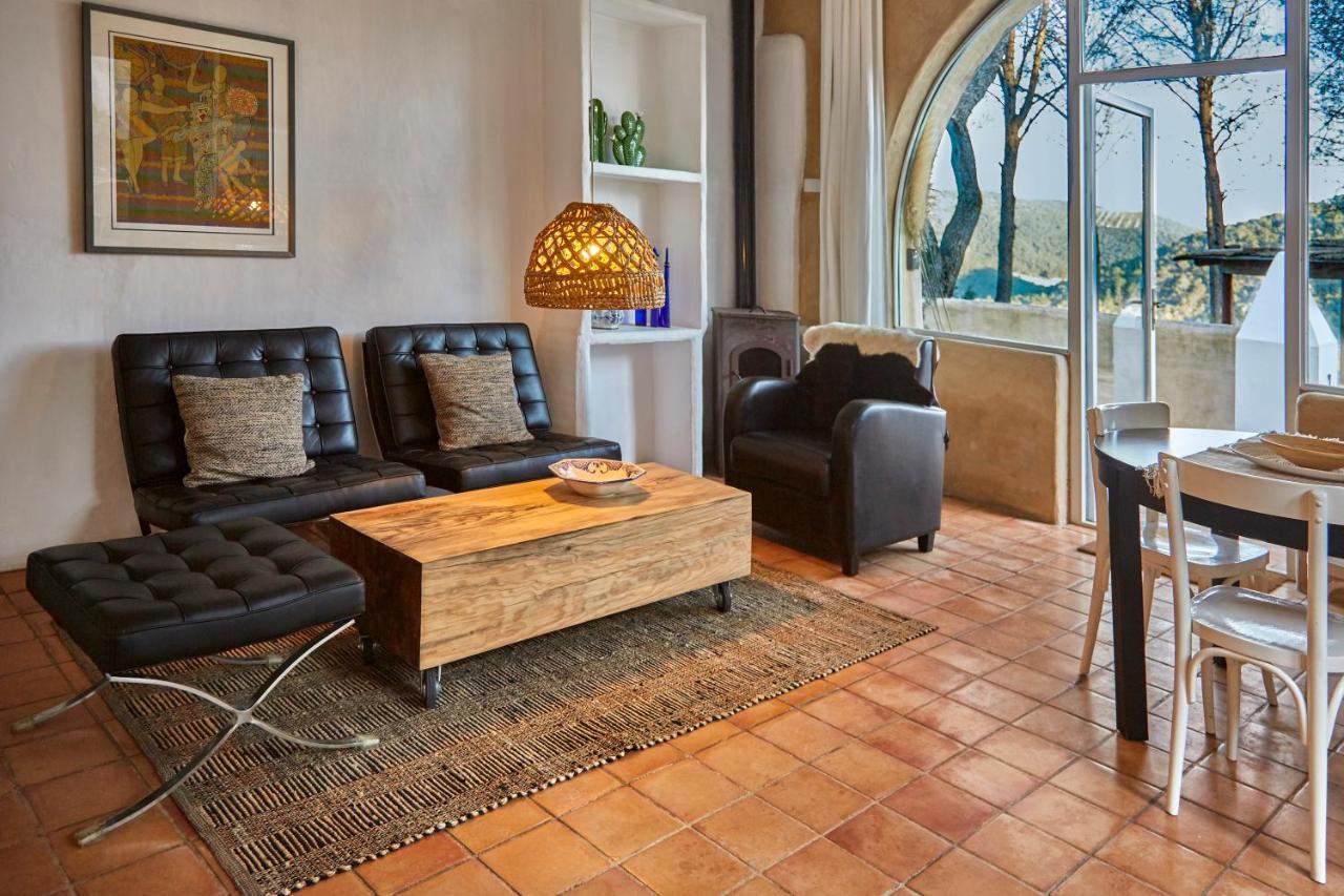 קאנייס Sitges Hill Retreats-Masia Nur 22 Bedrooms Divided Over 9 Houses For Max 44 Guests מראה חיצוני תמונה