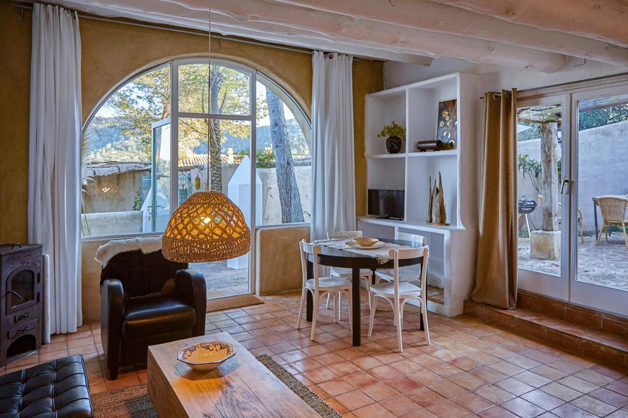 קאנייס Sitges Hill Retreats-Masia Nur 22 Bedrooms Divided Over 9 Houses For Max 44 Guests מראה חיצוני תמונה